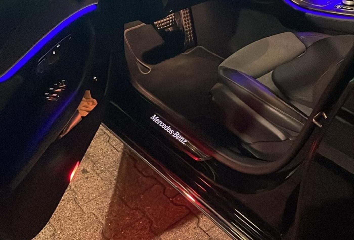 Mercedes E-Class Seite